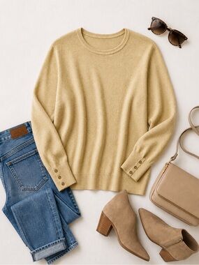 JM Collection Gold Shimmer Sweater
OX (14W-16W) XL